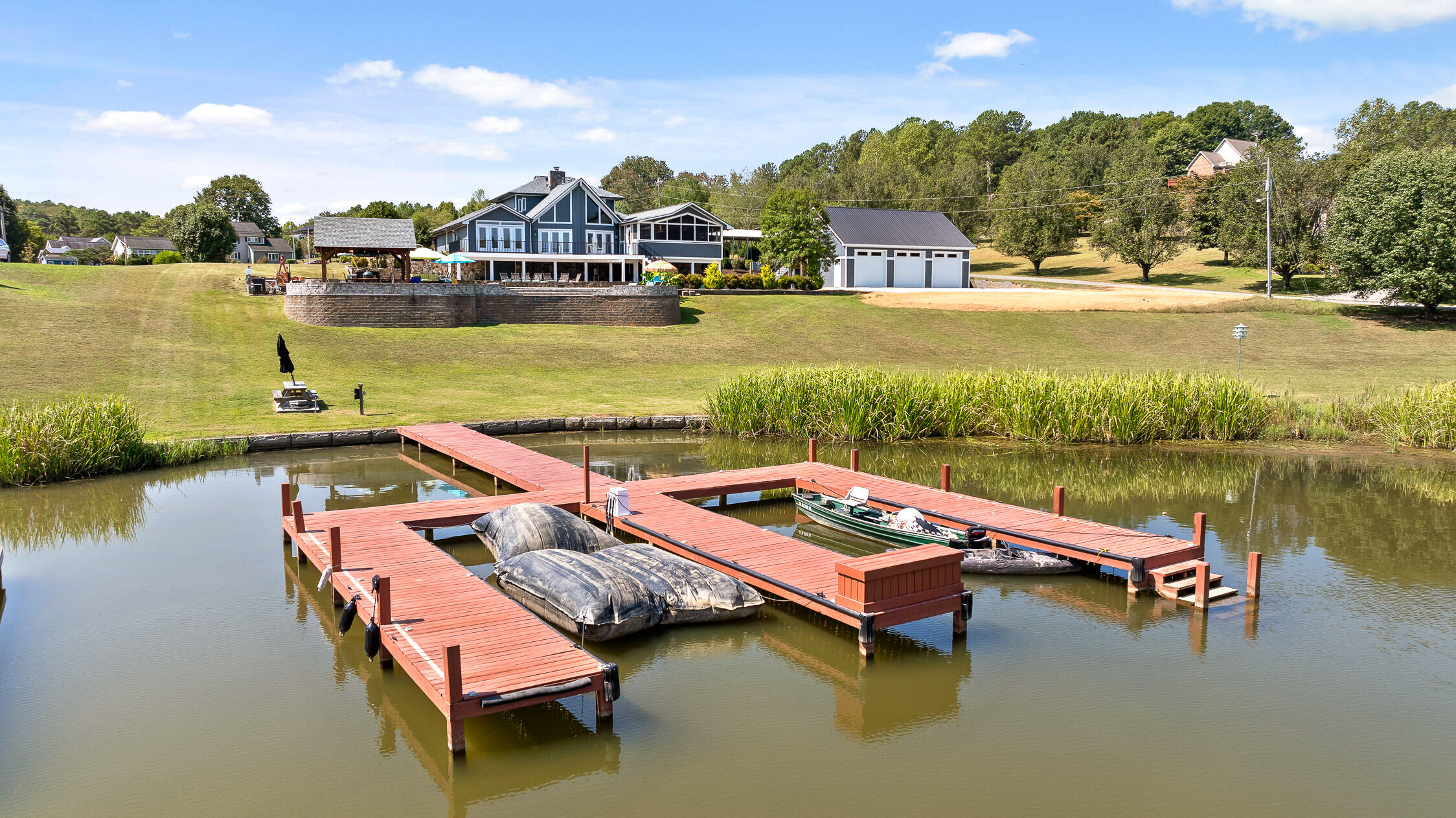 Dayton, Tennessee 37321, United States, 3 Bedrooms Bedrooms, ,3 BathroomsBathrooms,Residential,Active,44433