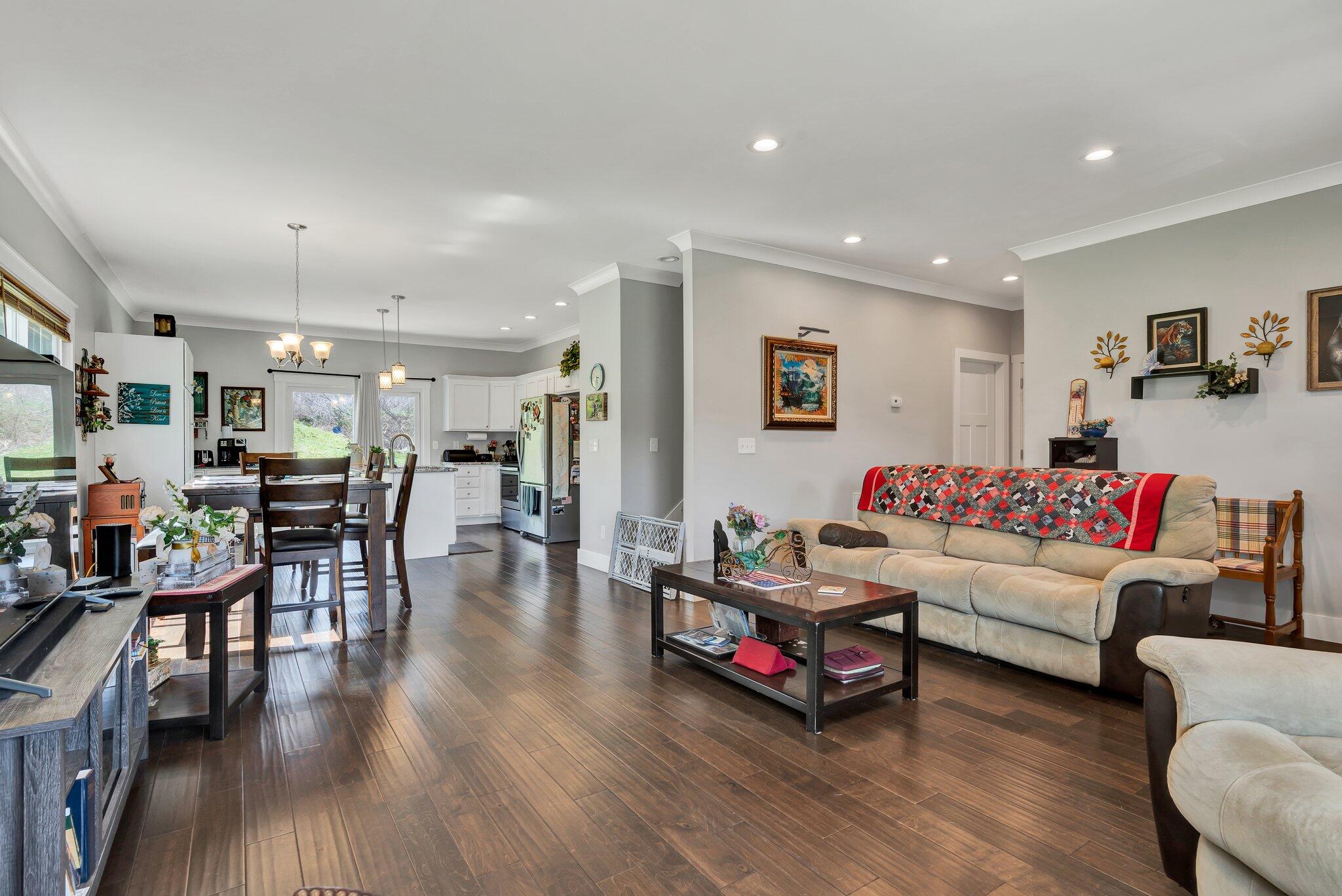115 Winesap Way, Cleveland, Tennessee image 3