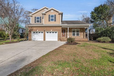 Photo of 305 Gordon Street, Chickamauga, GA 30707 (MLS # 1524824)