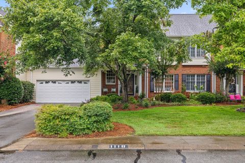 Photo of 1118 Constitution Drive, Chattanooga, TN 37405 (MLS # 1517923)