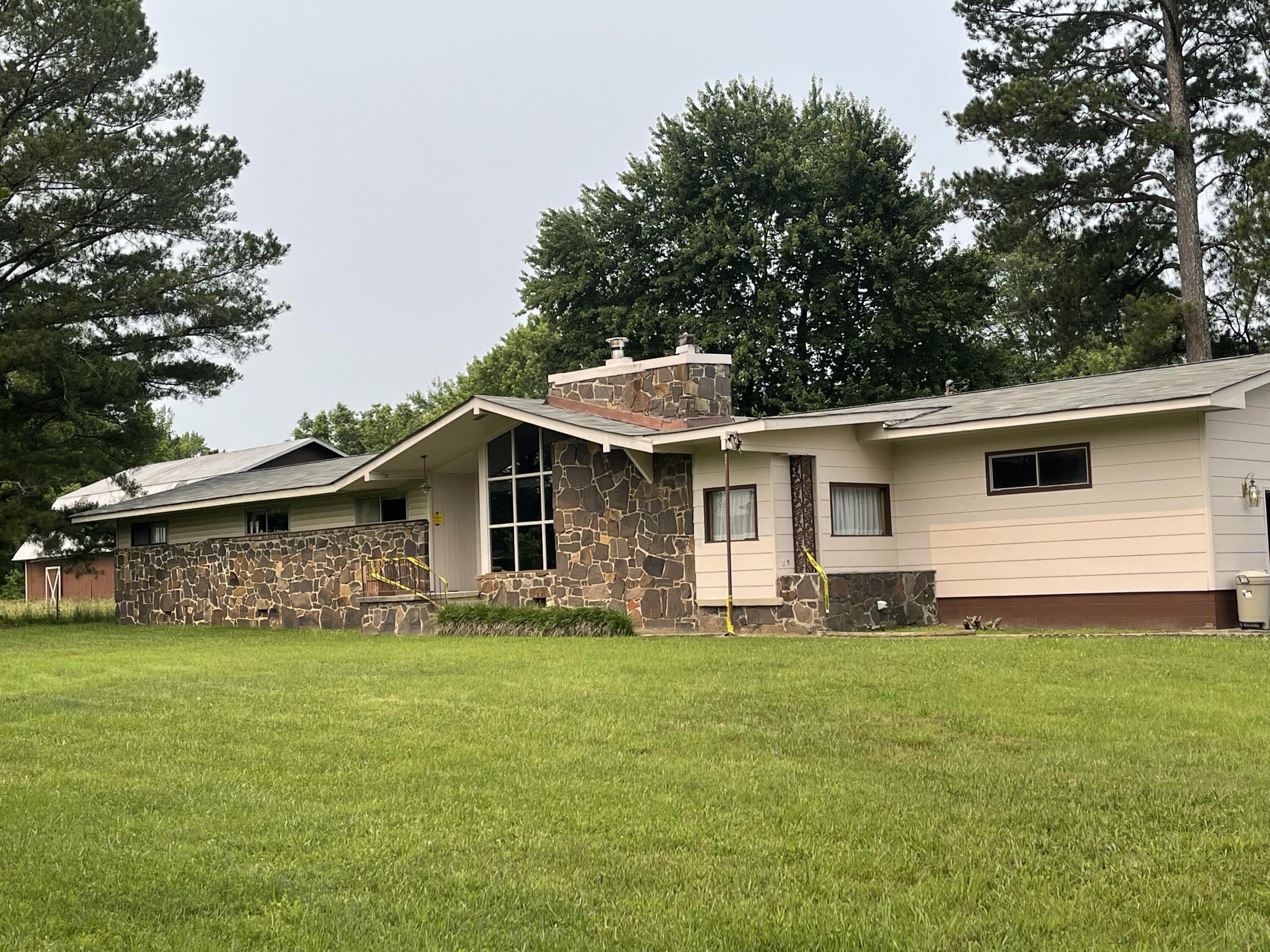 8540 Rancho Drive, Ooltewah, Tennessee image 1