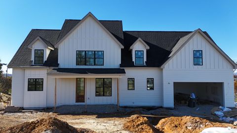 Photo of 8114 Holly Hills Drive, Chattanooga, TN 37421 (MLS # 1524805)