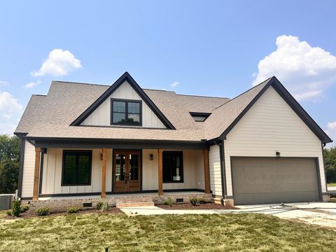 7104 Paxton Circle Hixson TN 37343