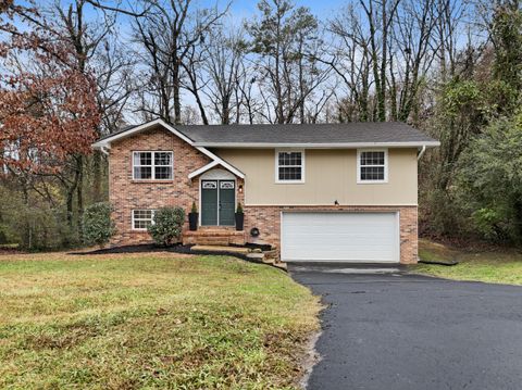 Photo of 410 Bardwood Lane, Hixson, TN 37343 (MLS # 1525004)