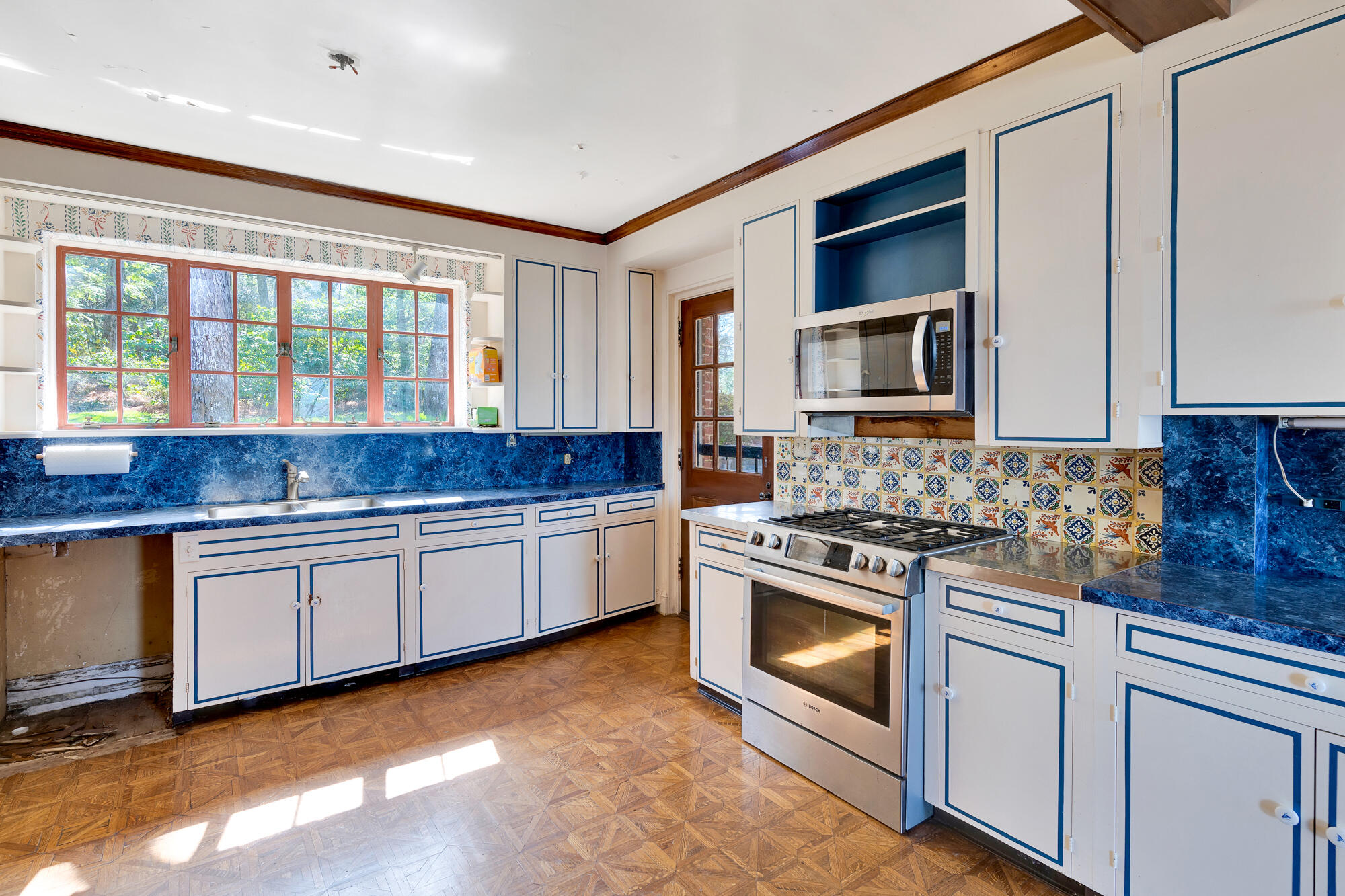 512 W Brow Road, Lookout Mountain, Tennessee image 13