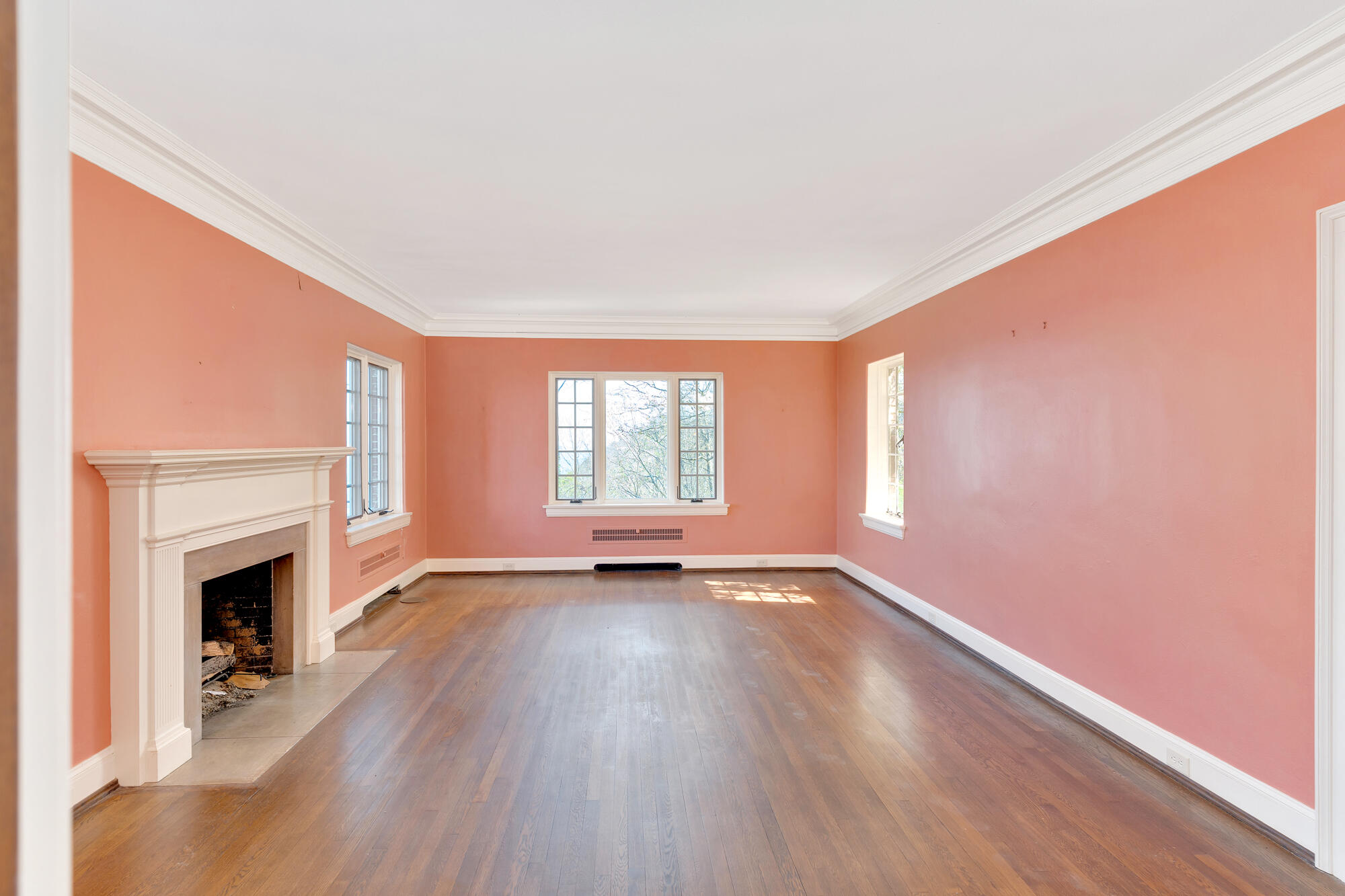 512 W Brow Road, Lookout Mountain, Tennessee image 6