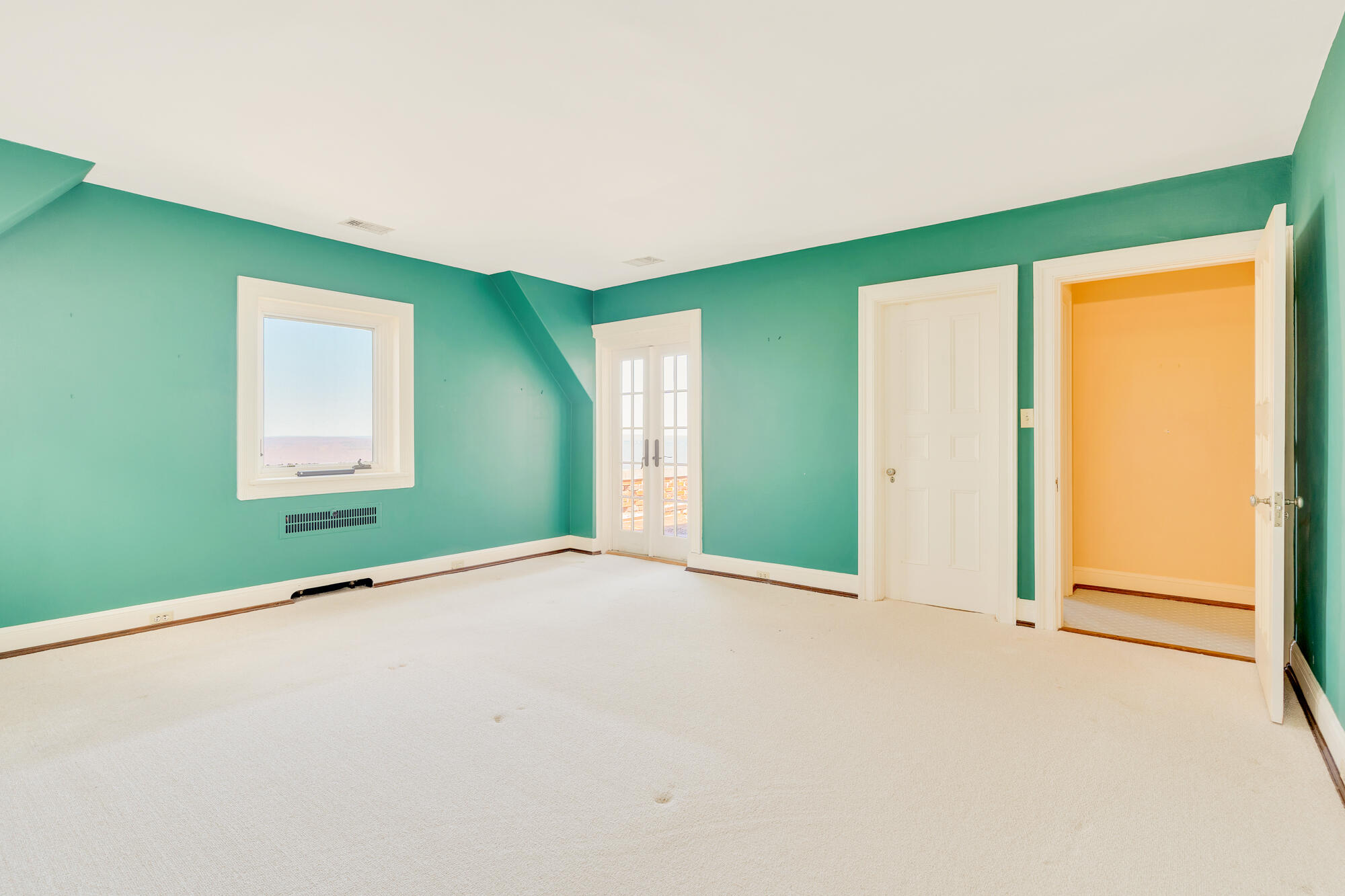 512 W Brow Road, Lookout Mountain, Tennessee image 25