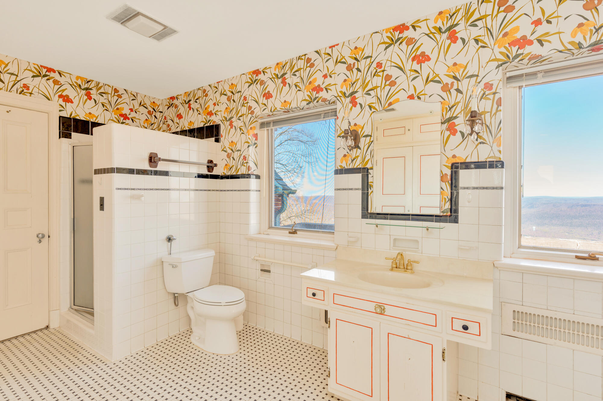 512 W Brow Road, Lookout Mountain, Tennessee image 27