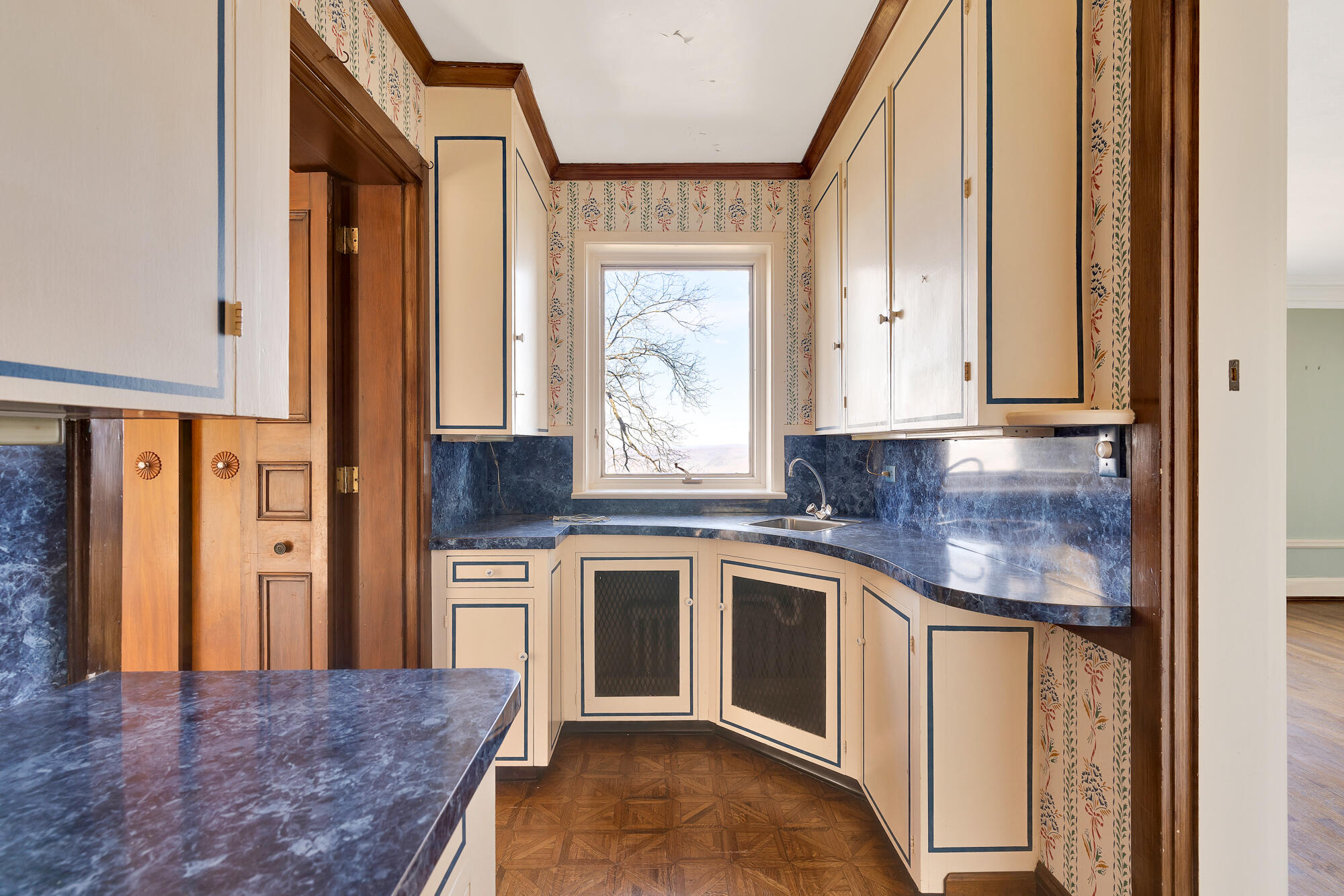 512 W Brow Road, Lookout Mountain, Tennessee image 15