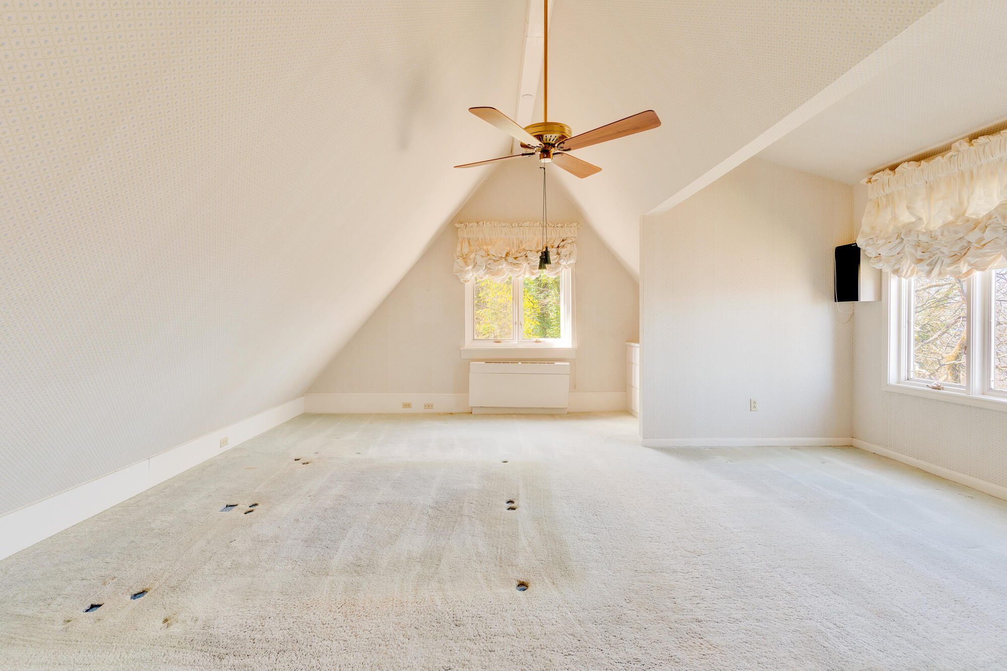 512 W Brow Road, Lookout Mountain, Tennessee image 22