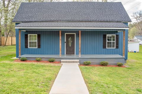 Photo of 35 Marsh Avenue, Trion, GA 30753 (MLS # 1531476)
