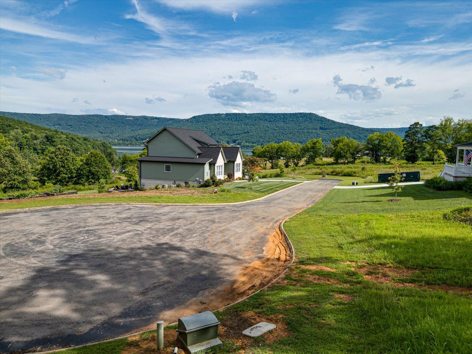 Spinnaker Drive #LOT 152R, Jasper, Tennessee image 17