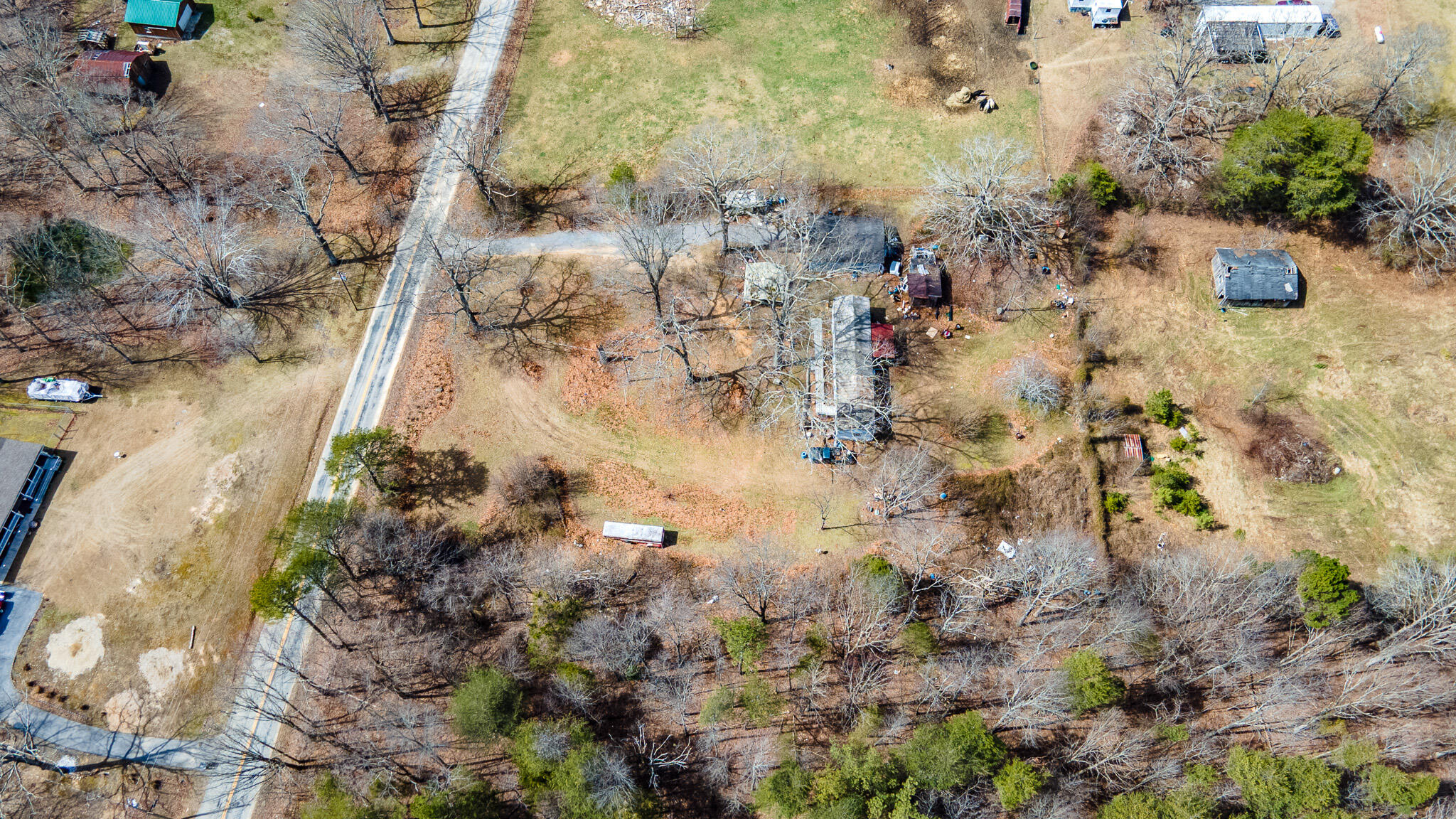 4007 Retro Hughes Road, Graysville, Tennessee image 2