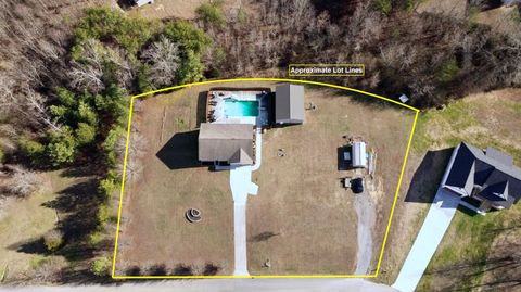 Tiny photo for 625 Arlis Avenue, Dayton, TN 37321 (MLS # 1526837)