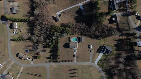 Tiny photo for 625 Arlis Avenue, Dayton, TN 37321 (MLS # 1526837)