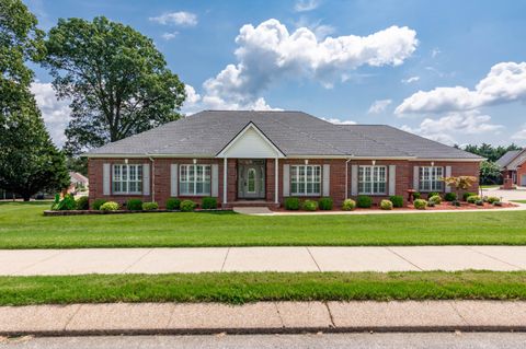 Photo of 9802 Shoreline Heights Drive, Soddy Daisy, TN 37379 (MLS # 1517177)