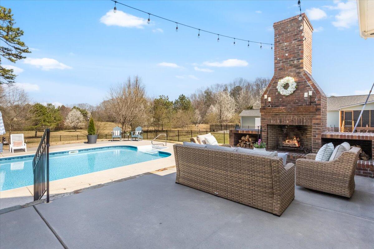 345 Tennant Circle, Chickamauga, Georgia image 7