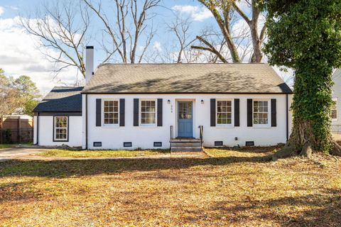 Photo of 204 Shawnee Trail, Chattanooga, TN 37411 (MLS # 1525247)