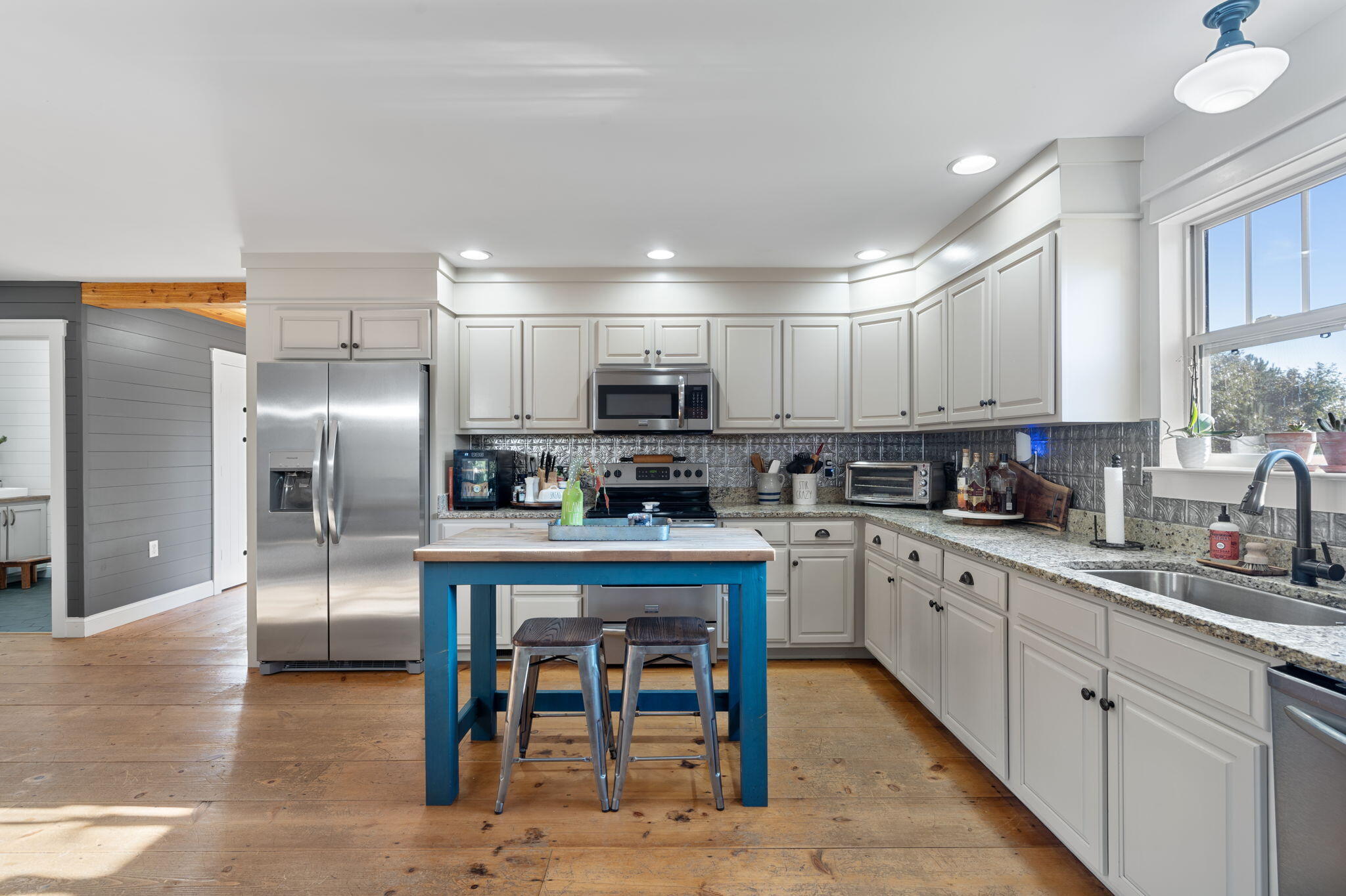 310 Moore Road, Charleston, Tennessee image 8