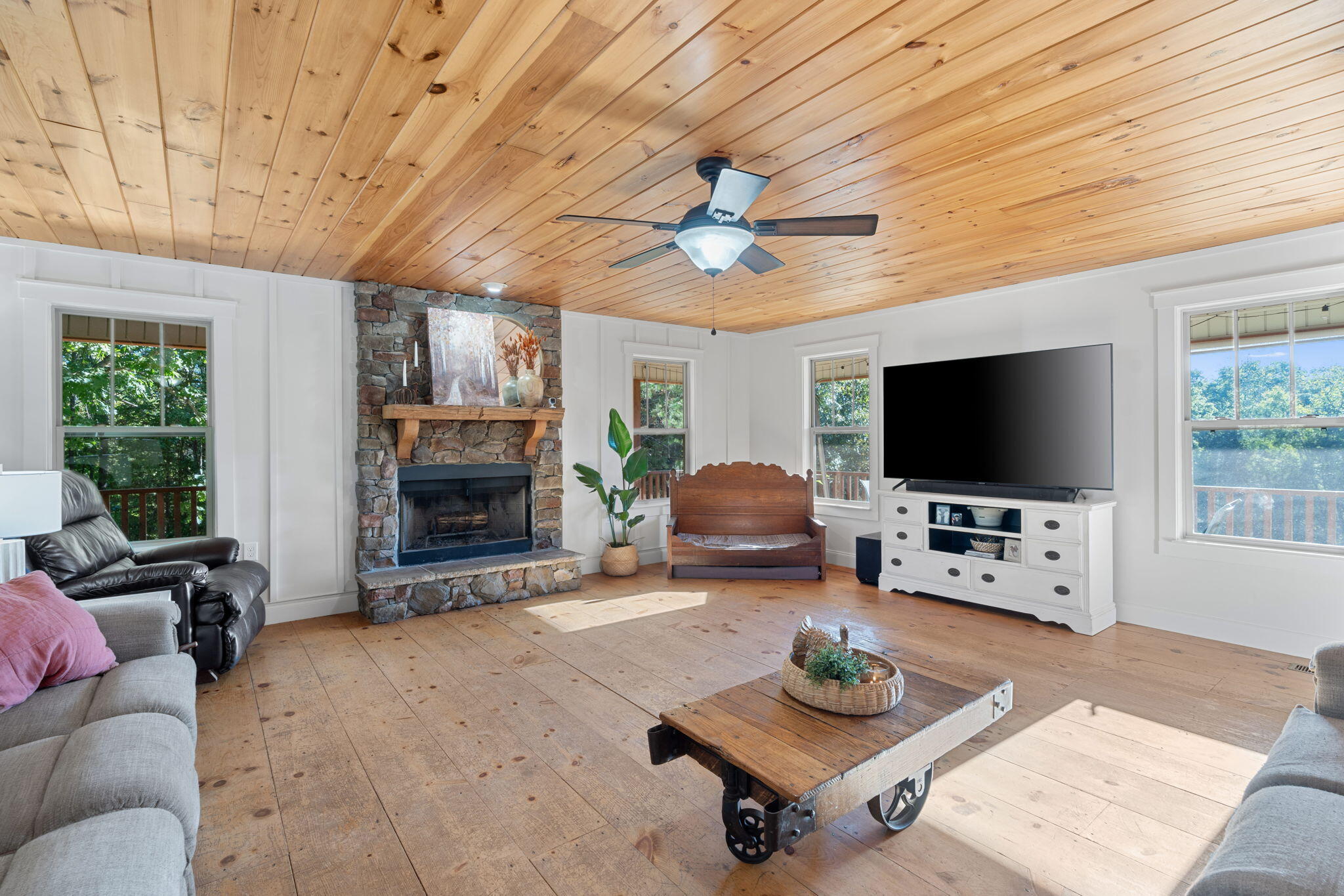 310 Moore Road, Charleston, Tennessee image 18