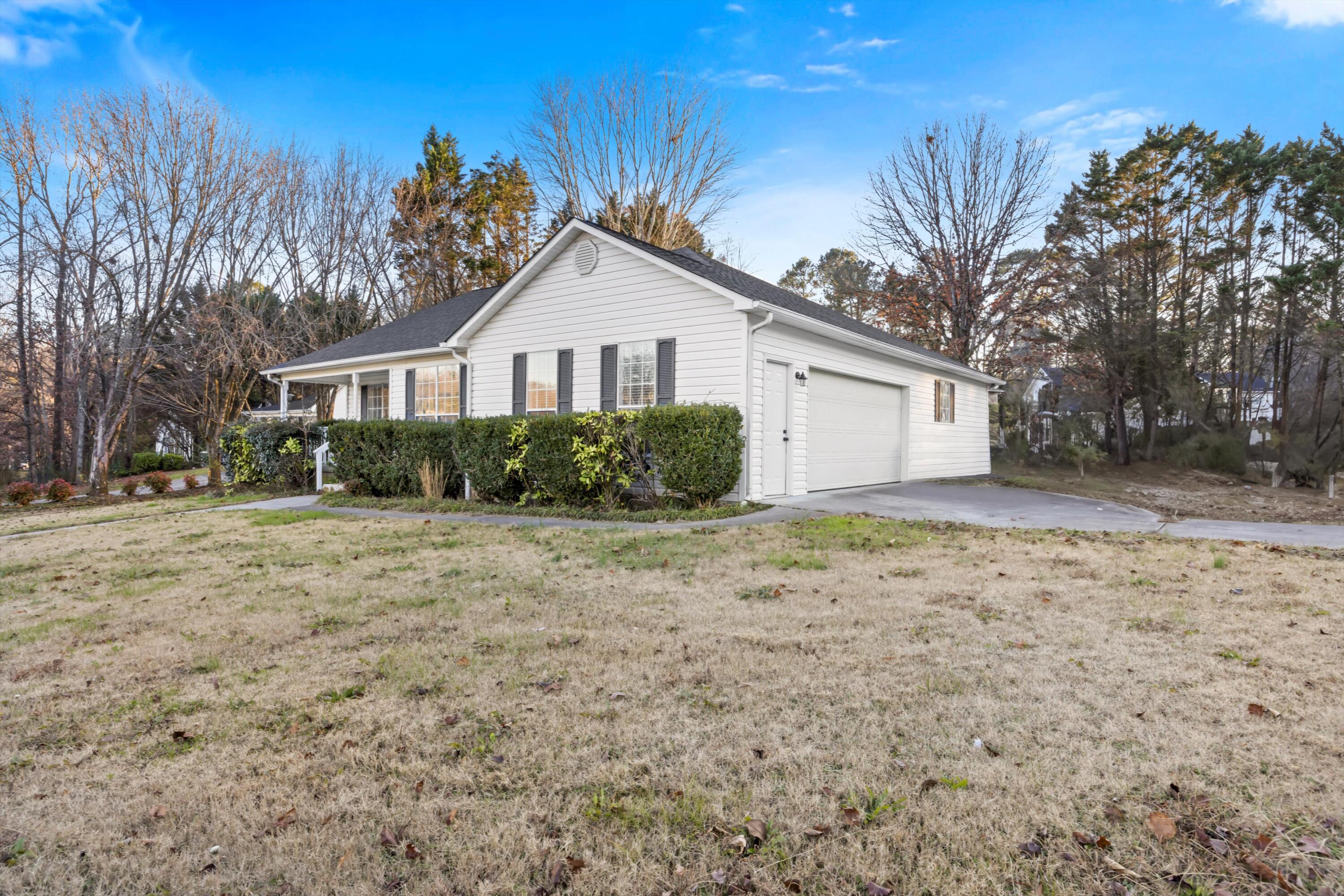 1905 Ridgefield Way, Dalton, Georgia image 2