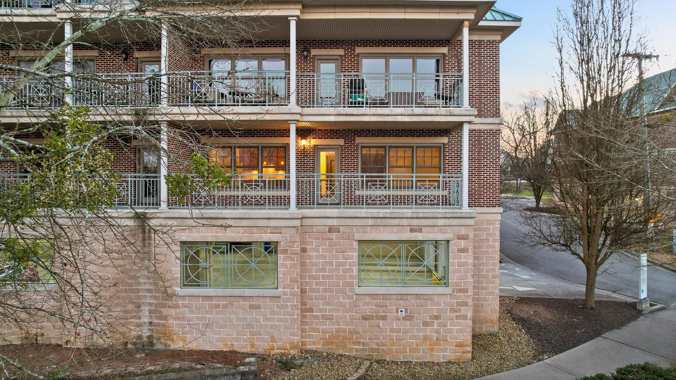 733 Battery Place 101