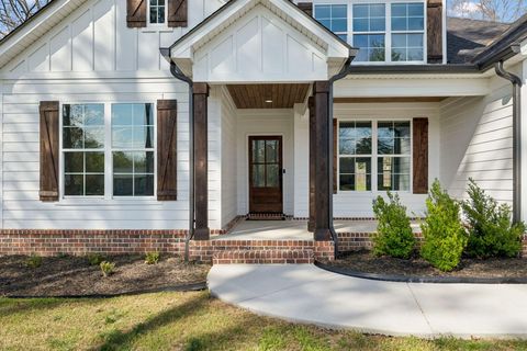 Photo of 842 Kay Circle, Chattanooga, TN 37421 (MLS # 1531721)