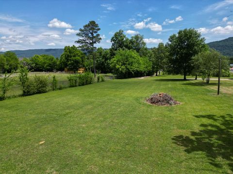 Photo of 0.5 Acres Main Street, Trenton, GA 30752 (MLS # 1534635)