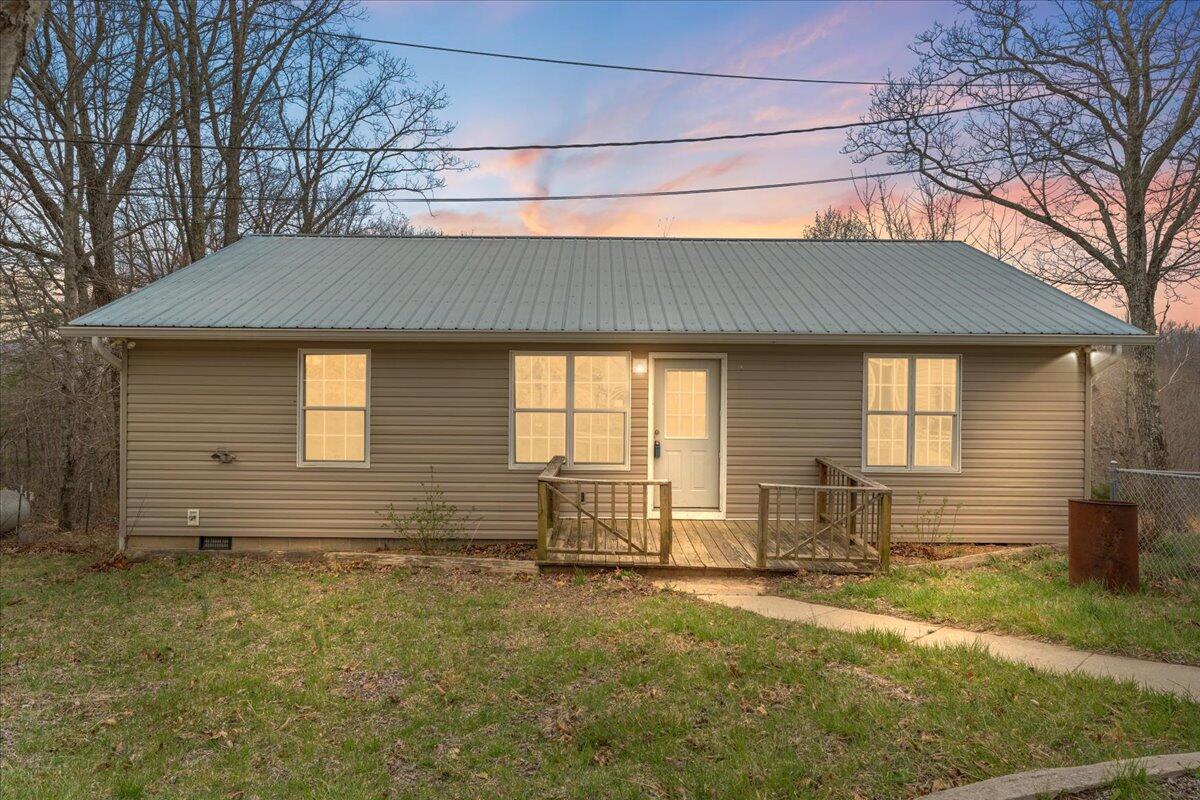 84 Walnut Drive, Spring City, Tennessee image 2