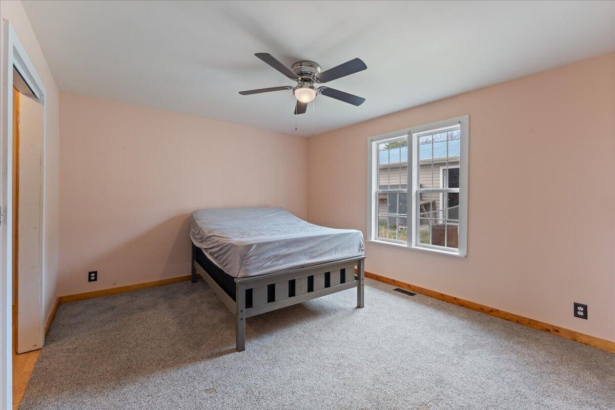 84 Walnut Drive, Spring City, Tennessee image 10