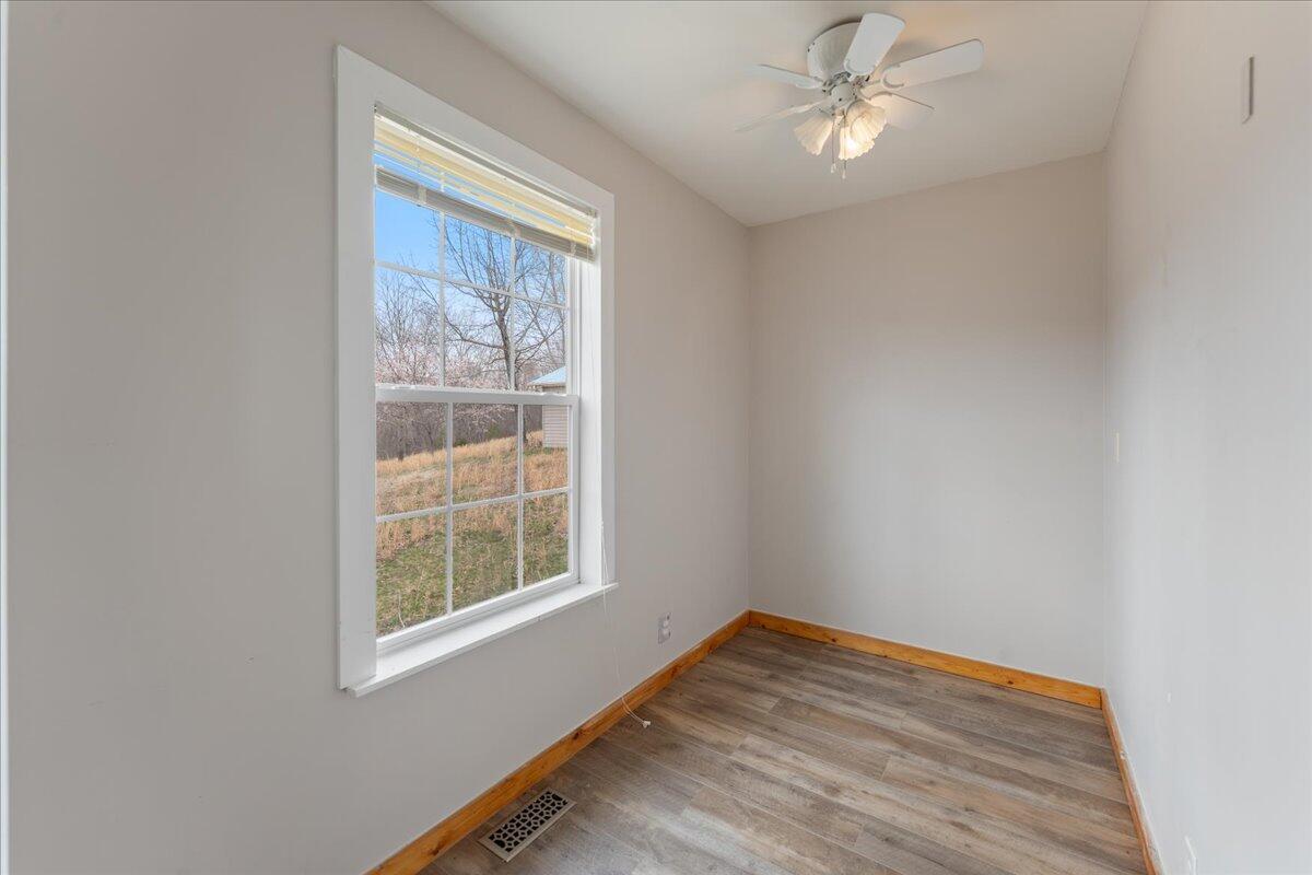 84 Walnut Drive, Spring City, Tennessee image 20