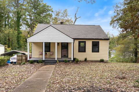 Photo of 35 Agnes Avenue, Chattanooga, TN 37406 (MLS # 1523197)