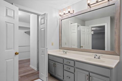 Tiny photo for 2003 Clearfield Lane, Chattanooga, TN 37405 (MLS # 1531116)