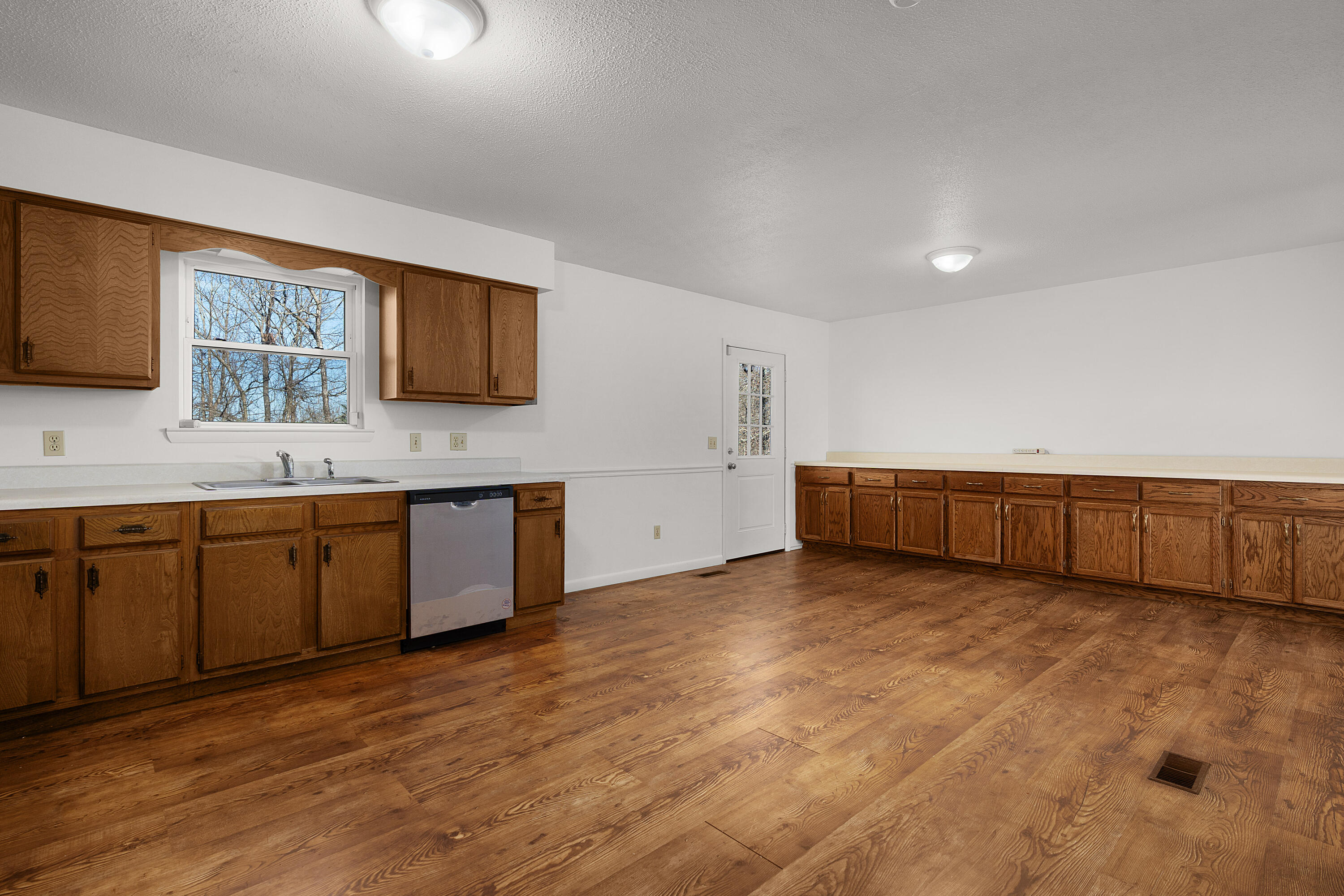 7005 Windcrest Lane, Harrison, Tennessee image 16