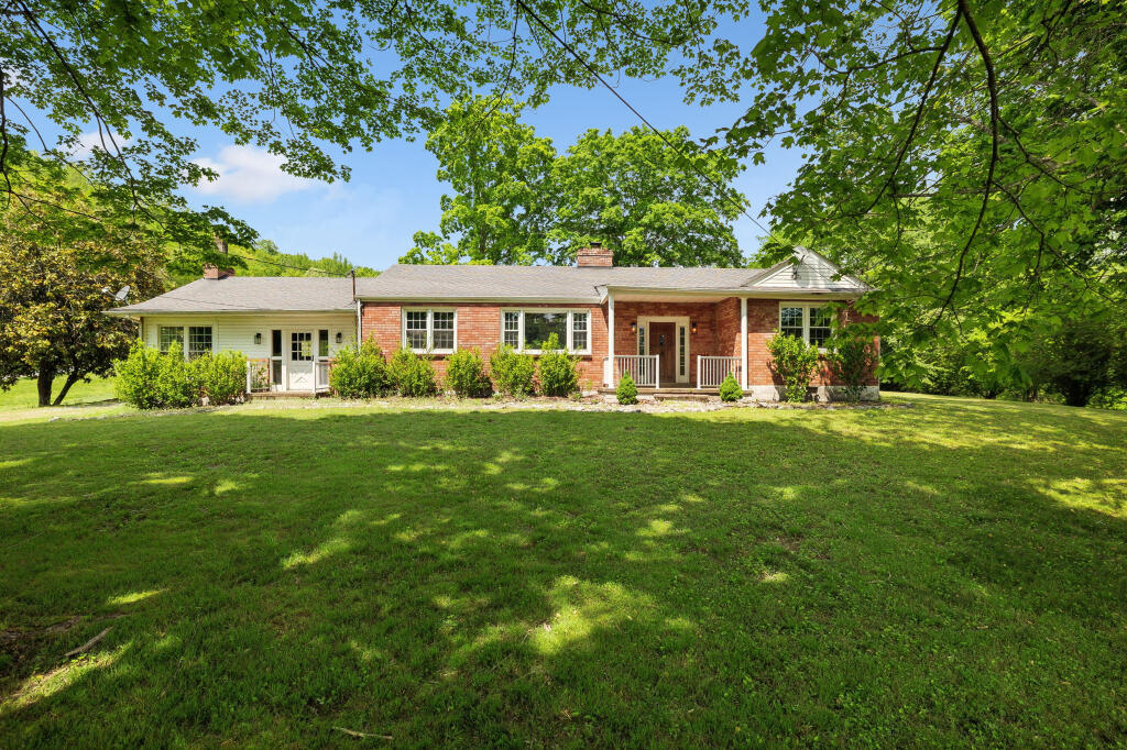 1155 Ridge Hill Road, Goodlettsville, Tennessee image 3
