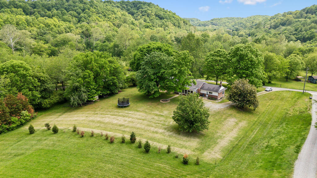 1155 Ridge Hill Road, Goodlettsville, Tennessee image 1