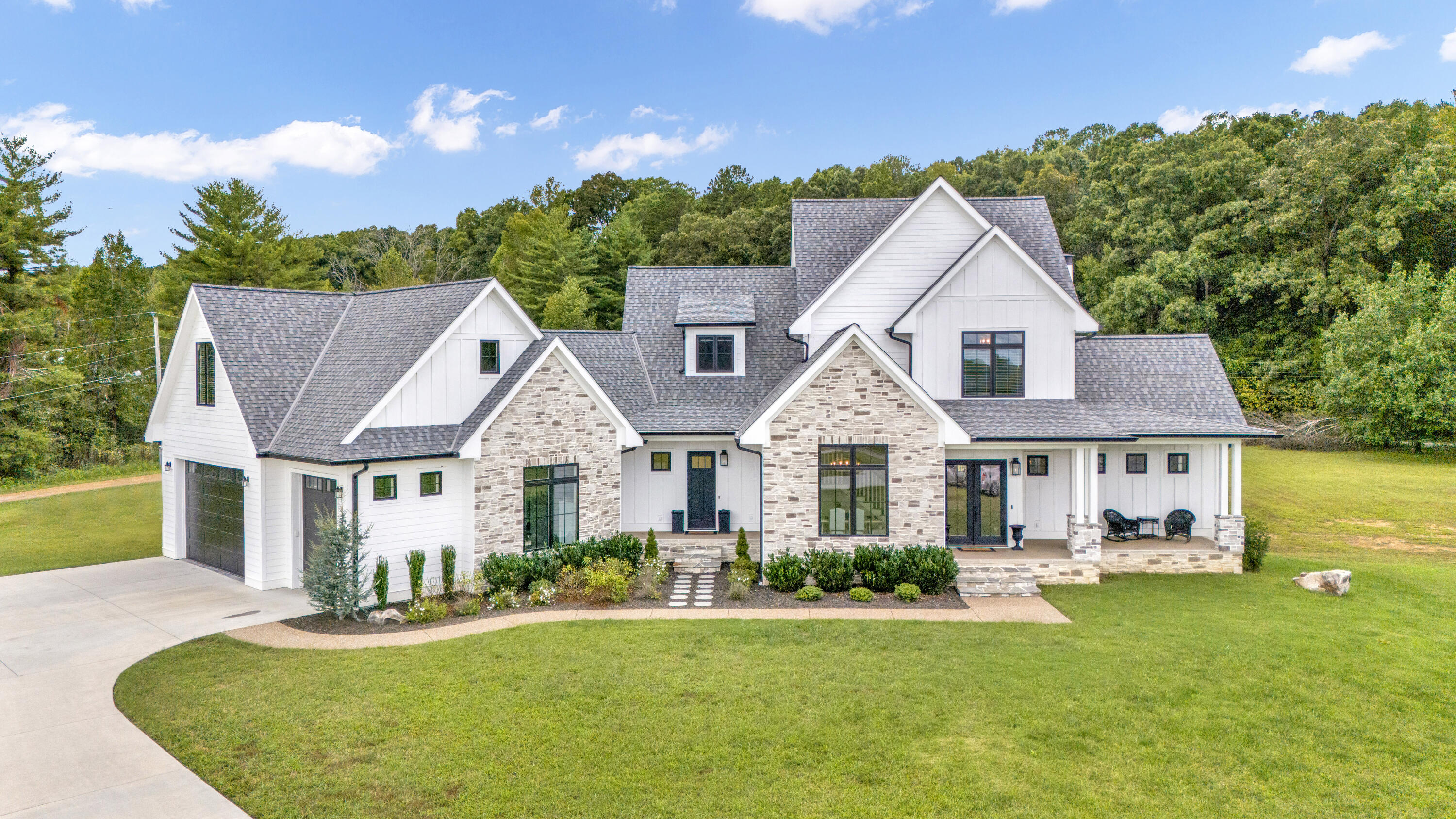 351 Mallard Trail NW