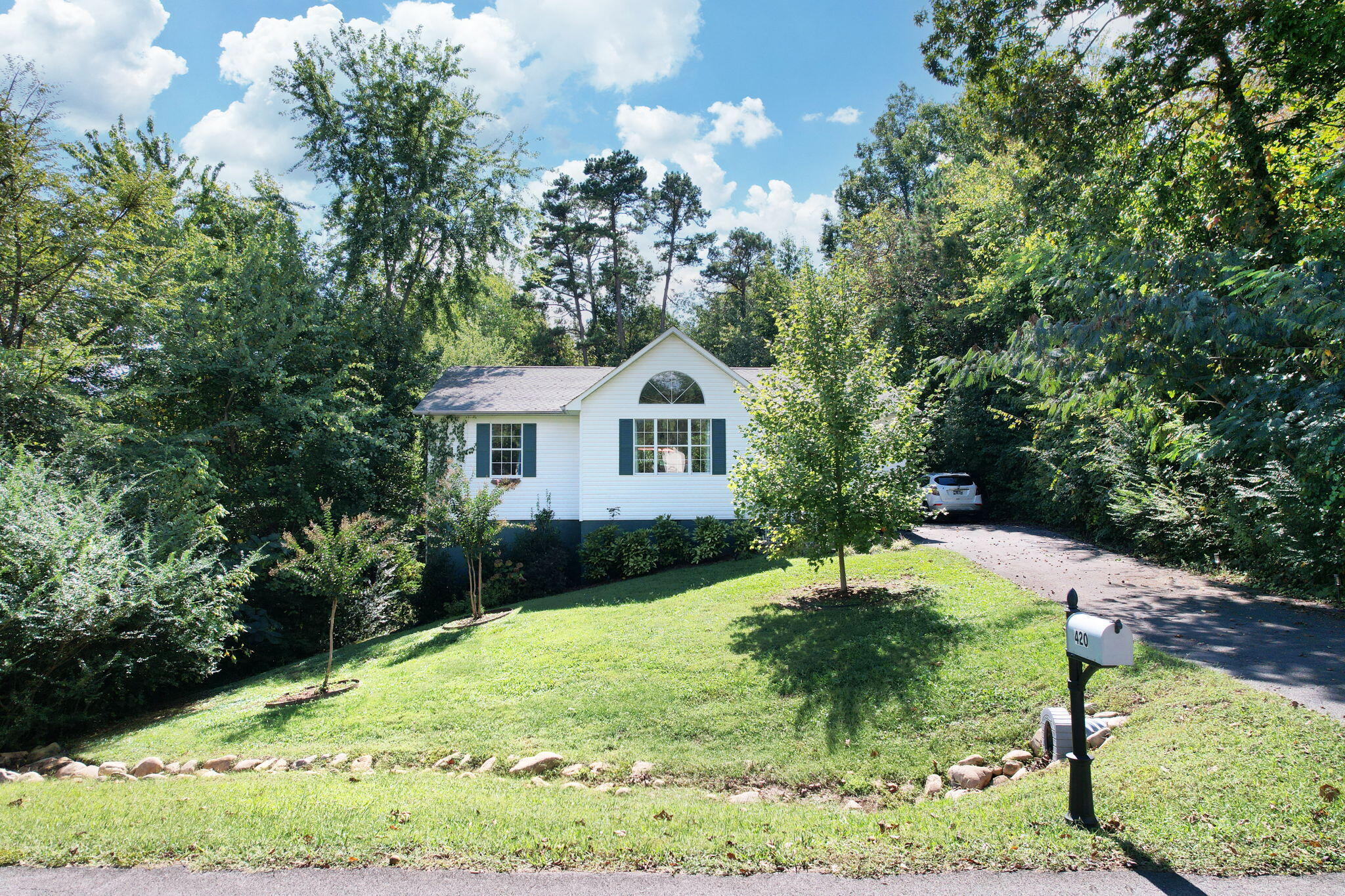 420 Belleview Drive