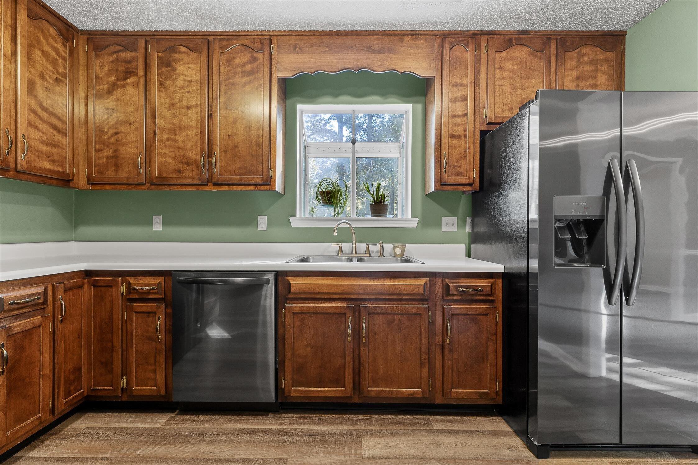 Soddy Daisy, Tennessee 37379, United States, 4 Bedrooms Bedrooms, ,3 BathroomsBathrooms,Residential,Active,232847