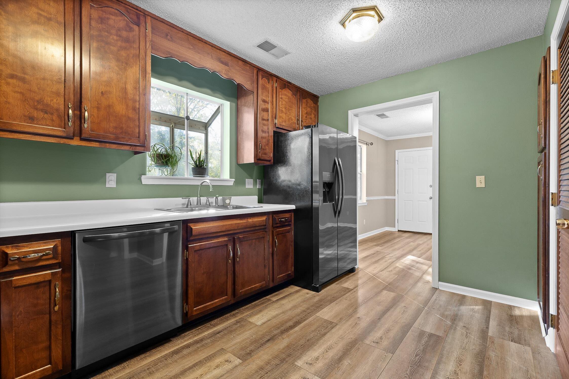 Soddy Daisy, Tennessee 37379, United States, 4 Bedrooms Bedrooms, ,3 BathroomsBathrooms,Residential,Active,232847