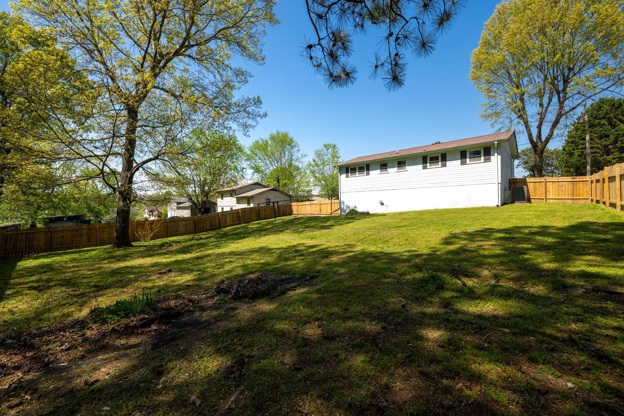 2460 SE Ella Drive, Cleveland, Tennessee image 35