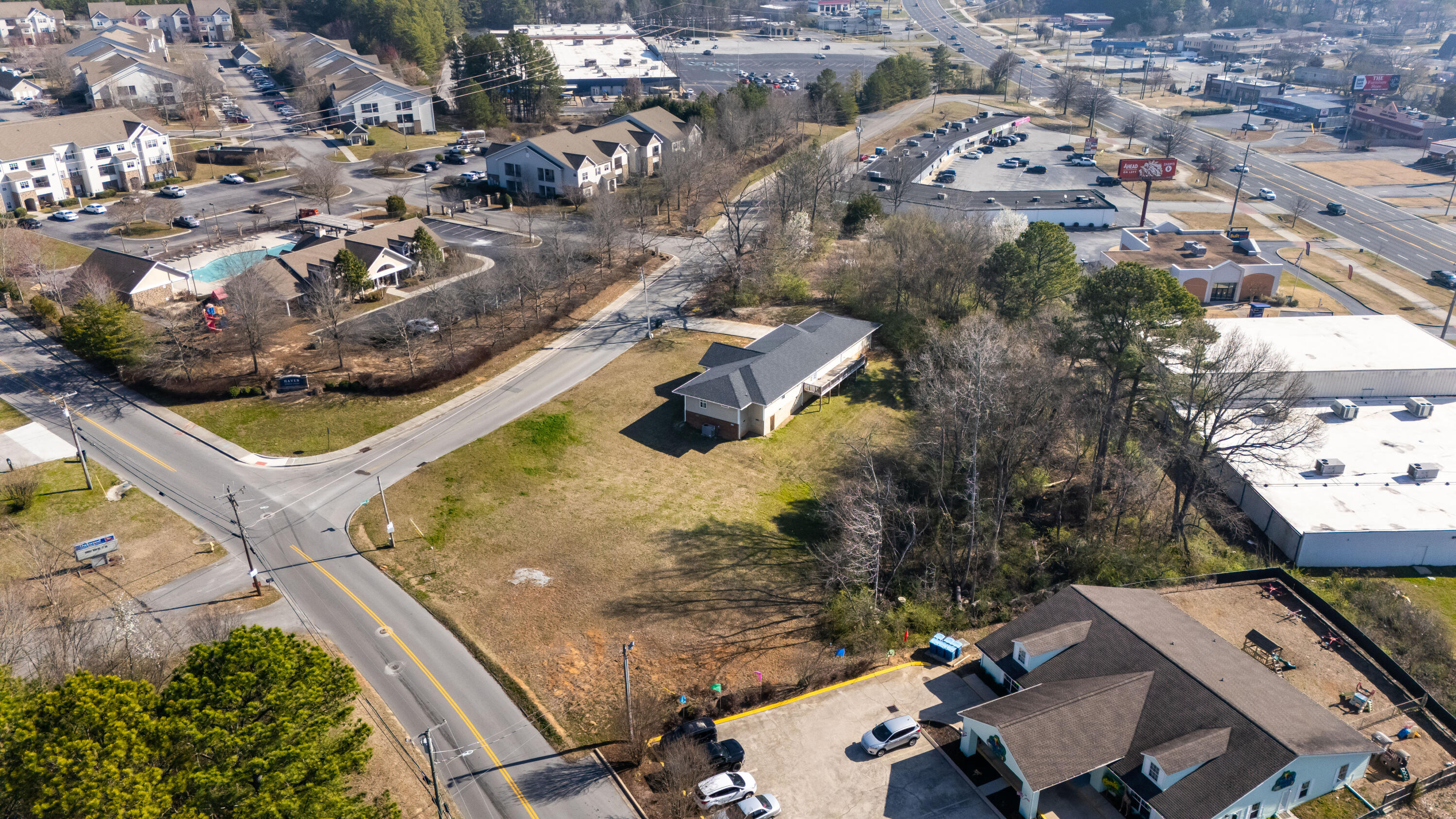 Oakwood Drive, Chattanooga, Tennessee image 19