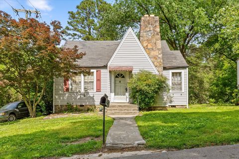 Photo of 120 Alden Avenue, Chattanooga, TN 37405 (MLS # 1533711)