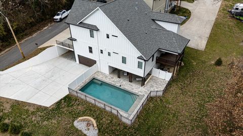 Tiny photo for 306 Oliver St Street, Chattanooga, TN 37405 (MLS # 1528528)