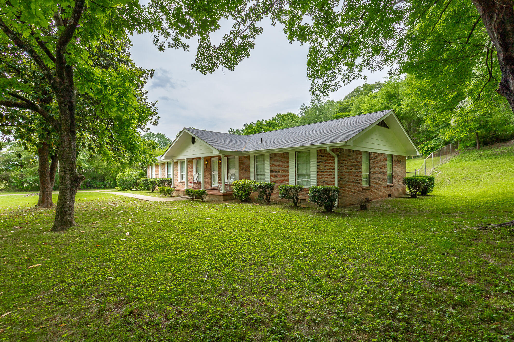 720 Gadd Road, Hixson, Tennessee image 1