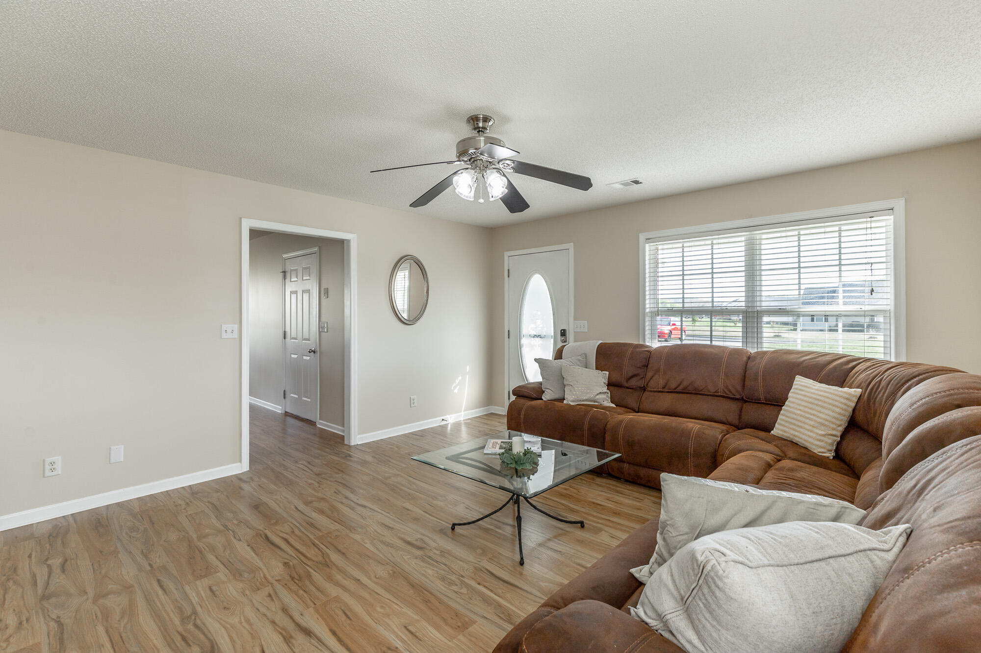 206 Glen Eden Way