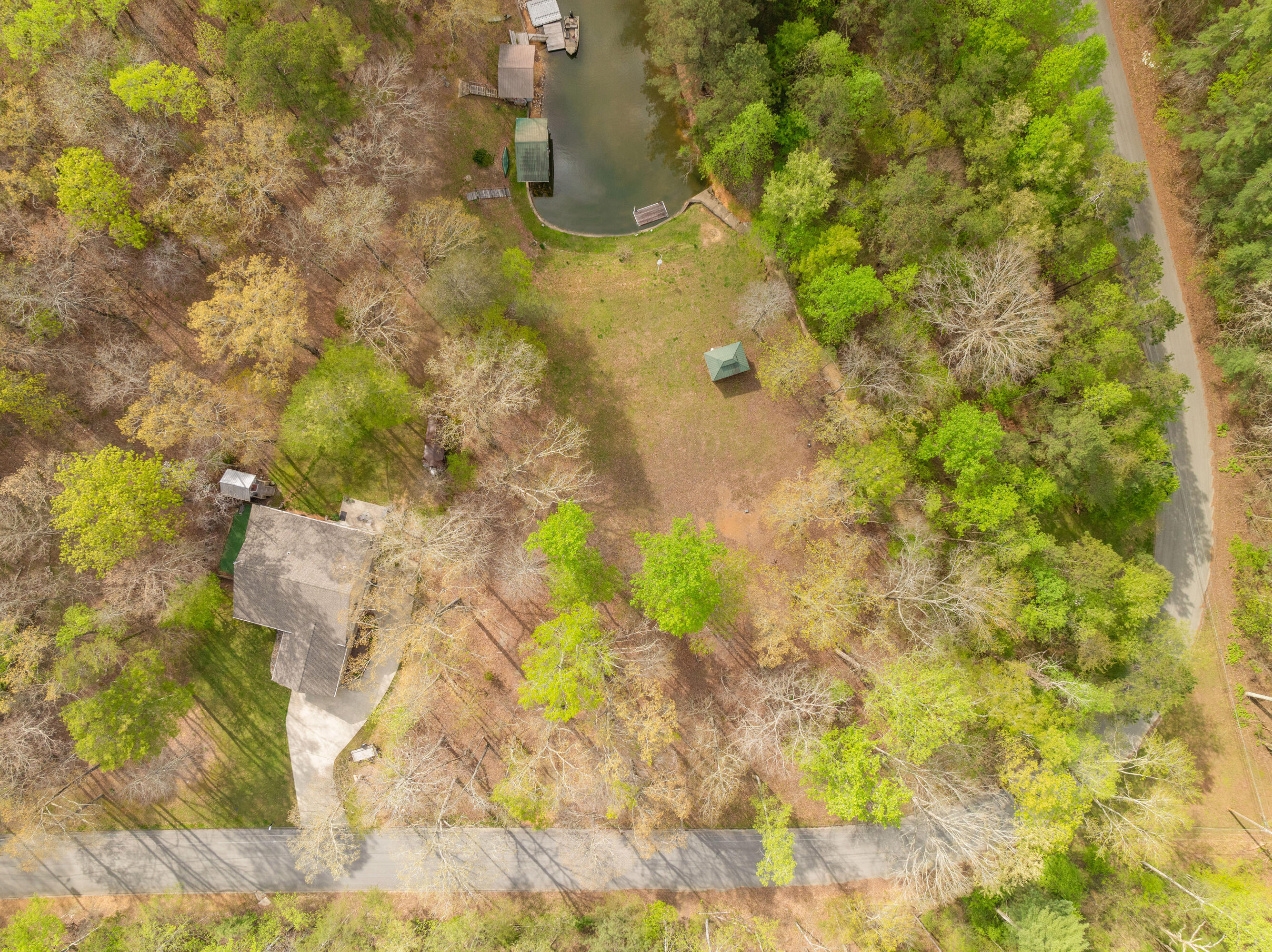 13300 Bellacoola Road, Soddy Daisy, Tennessee image 9