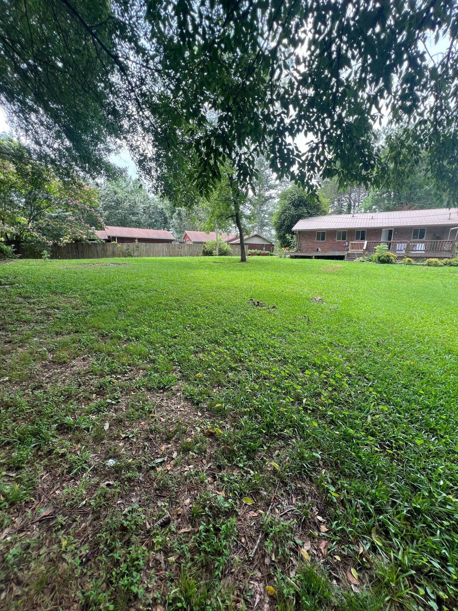 Lafayette, Georgia 30728, United States, 4 Bedrooms Bedrooms, ,2 BathroomsBathrooms,Residential,Pending,187337