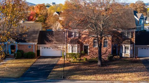 Photo of 1414 Heritage Landing Drive, Chattanooga, TN 37405 (MLS # 1520504)