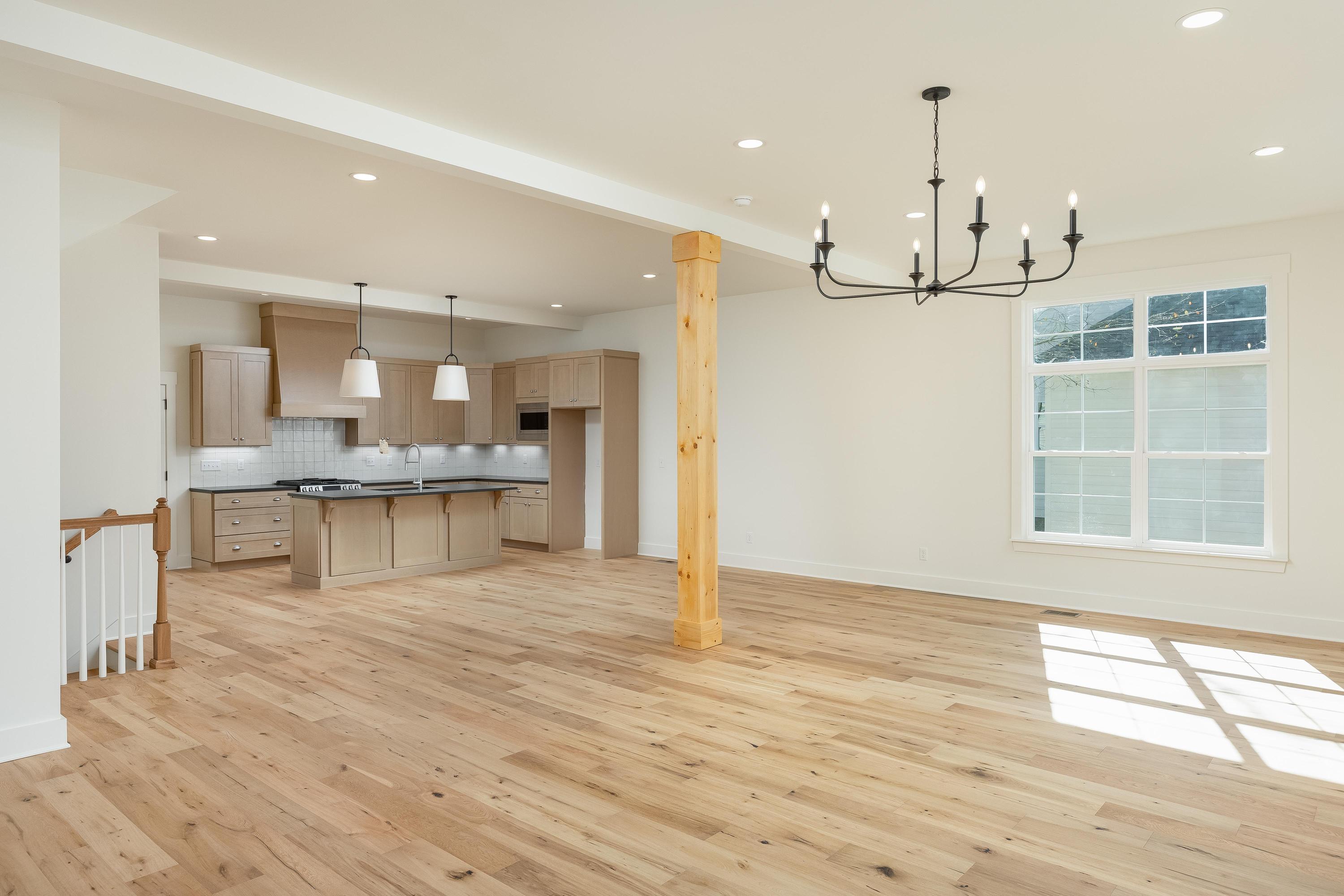 Harrison, Tennessee 37341, United States, 3 Bedrooms Bedrooms, ,3 BathroomsBathrooms,Residential,Pending,32304